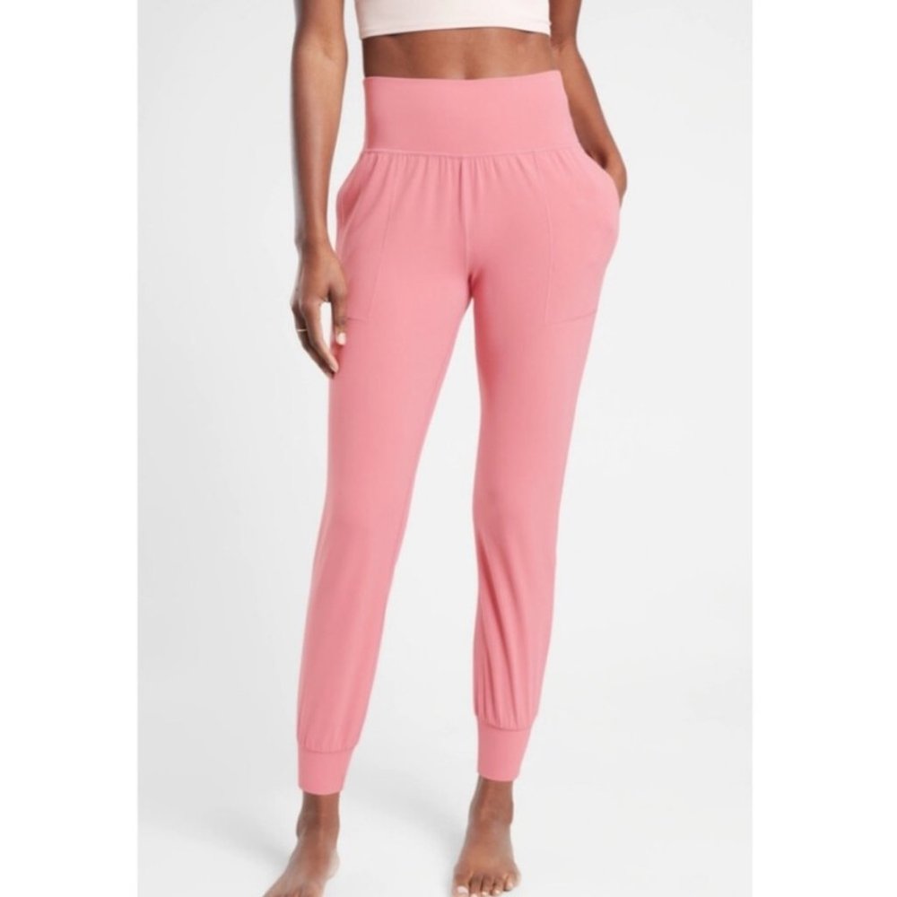 Athleta Women's Salutation Jogger in Light Pink size SP comfortable soft pockets - Picture 1 of 16